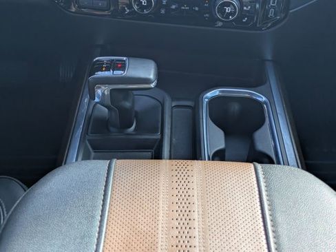 Used 2025 Chevrolet Silverado 1500 High Country w/ High Country Premium Package image 21