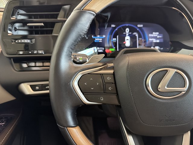 Certified 2026 Lexus RX 450h AWD w/ Convenience Package image 15