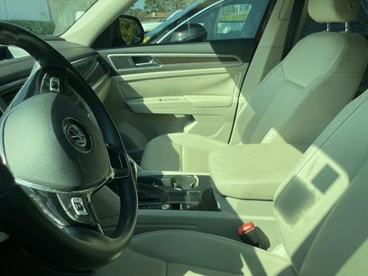 Used 2019 Volkswagen Atlas SE w/ Towing Package