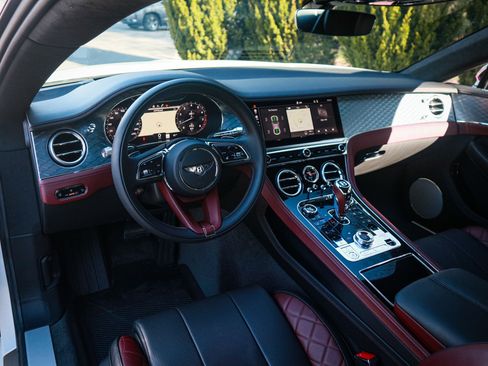 Used 2024 Bentley Continental GT S image 30
