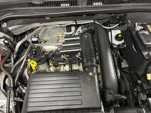 Used 2018 Volkswagen Jetta S w/ Cold Weather Package image 7