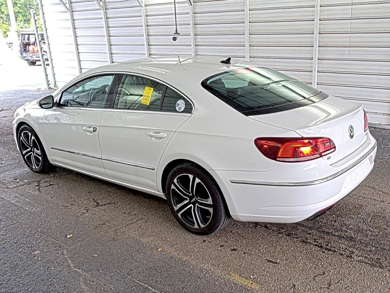 Used 2013 Volkswagen CC Sport FWD image 5