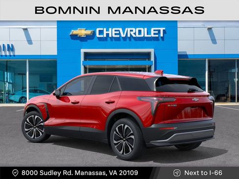New 2025 Chevrolet Blazer EV LT image 4