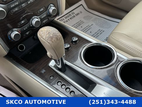 Used 2014 Nissan Pathfinder Platinum w/ Platinum Premium Package image 23