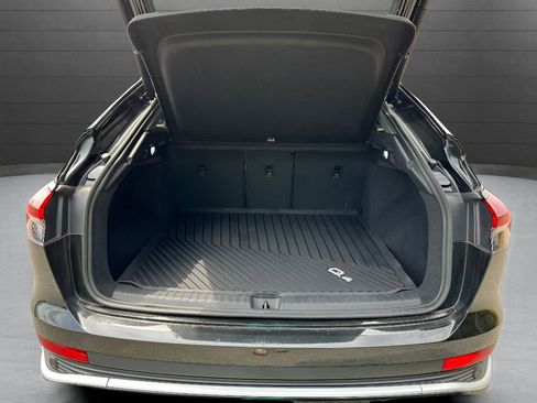 Used 2023 Audi Q4 e-tron Premium Plus w/ Premium Plus image 29