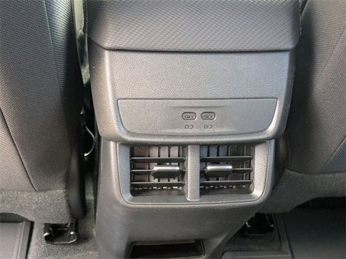 New 2026 Chevrolet Equinox LT image 26