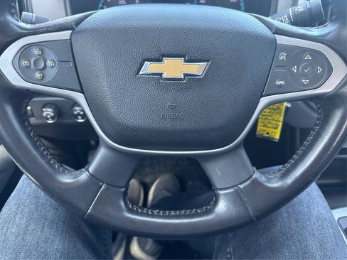 Used 2016 Chevrolet Colorado LT w/ LT Convenience Package AWD/4WD image 12