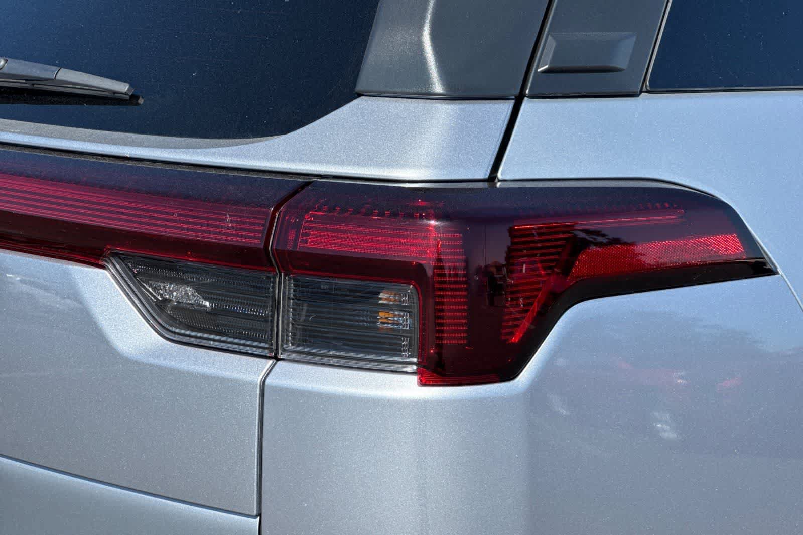 New 2026 Subaru Outback Limited AWD/4WD image 32