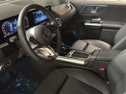 Certified 2025 Mercedes-Benz GLA 250 4MATIC image 27