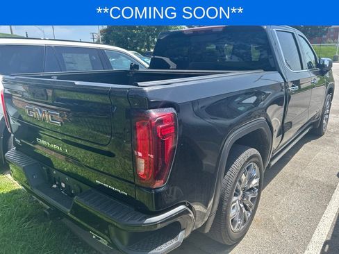 Used 2024 GMC Sierra 1500 Denali w/ Denali Reserve Package AWD/4WD image 6