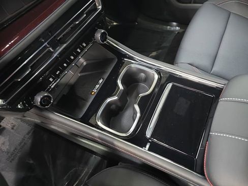 New 2026 Chevrolet Traverse Z71 w/ Driver Confidence Package image 26