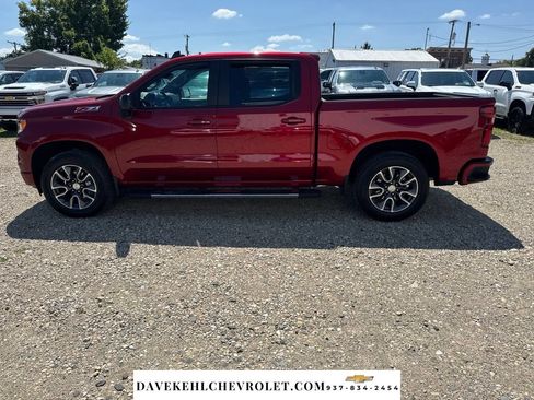 Used 2024 Chevrolet Silverado 1500 RST AWD/4WD image 2