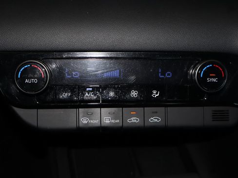 Used 2026 Hyundai Elantra Sport FWD image 25