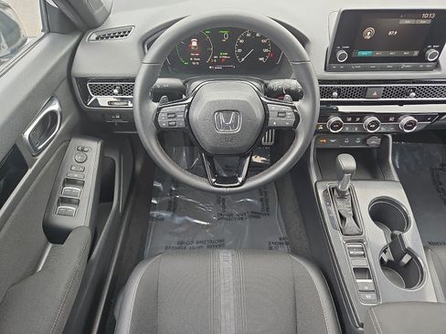 Used 2025 Honda Civic Sport image 12