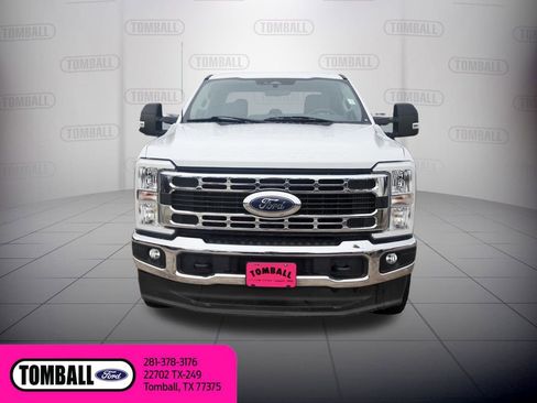 Certified 2024 Ford F250 XLT image 2