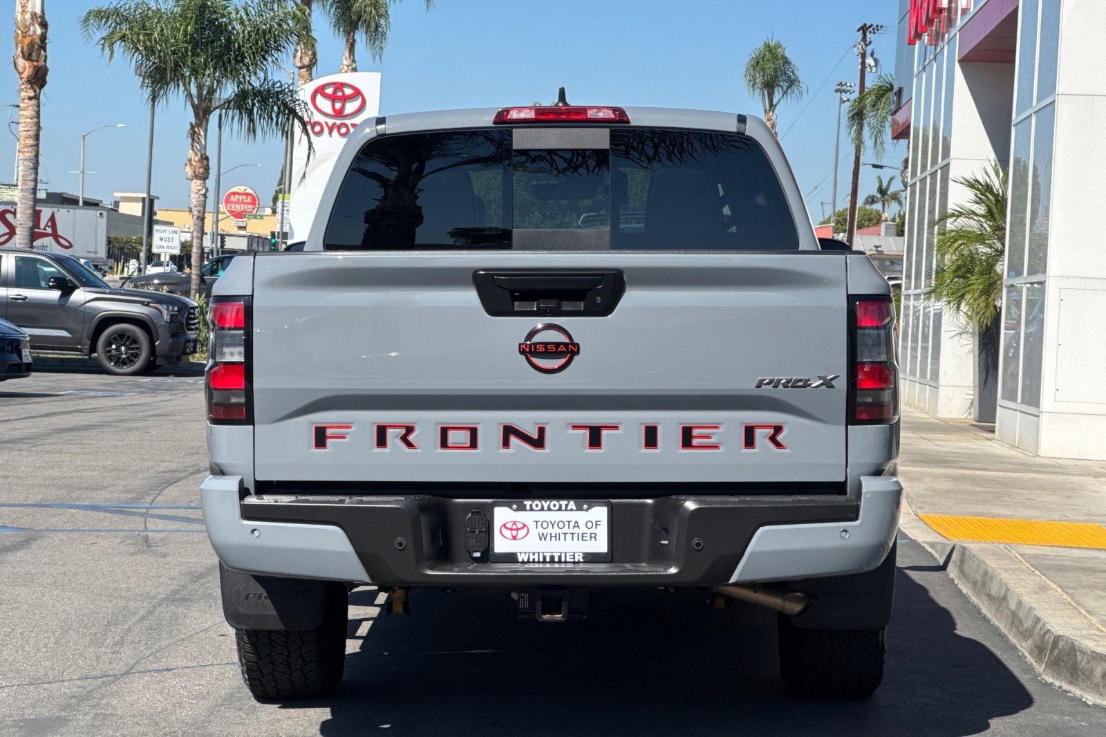 Used 2023 Nissan Frontier Pro-X w/ Pro-X Premium Package RWD image 6