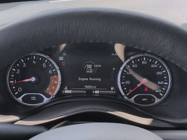 Used 2022 Jeep Renegade Limited AWD/4WD image 19