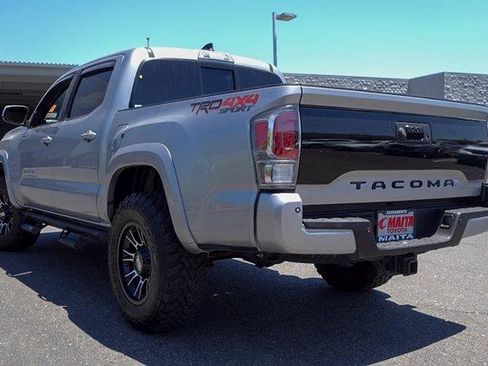 Used 2021 Toyota Tacoma TRD Sport w/ TRD Premium Sport Package AWD/4WD image 9