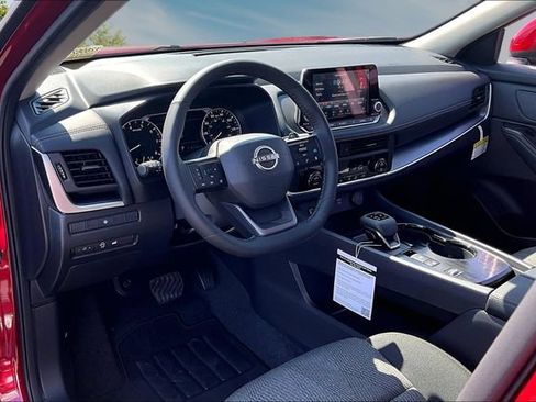 New 2026 Nissan Rogue SV FWD image 7