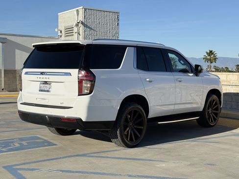 Used 2021 Chevrolet Tahoe LT image 11