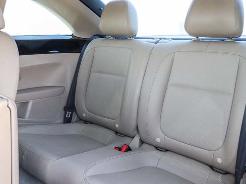 Used 2016 Volkswagen Beetle 1.8T SE image 15