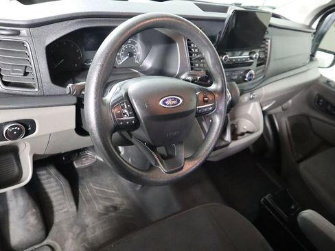 Used 2020 Ford Transit 150 Low Roof AWD image 27
