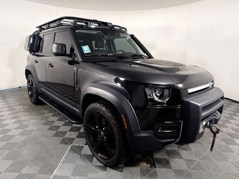 New 2024 Land Rover Defender 110 S AWD/4WD image 31
