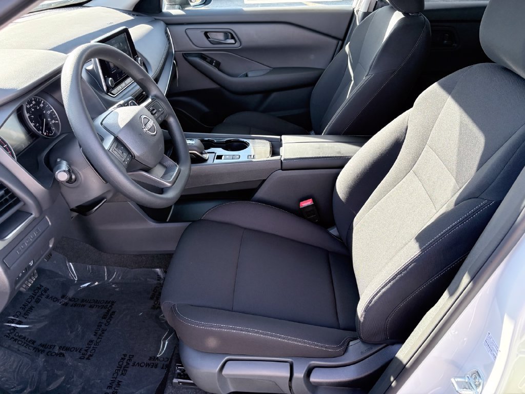 New 2026 Nissan Rogue S FWD image 8
