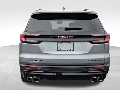 Used 2025 GMC Acadia Elevation w/ Elevation Premium Package image 5