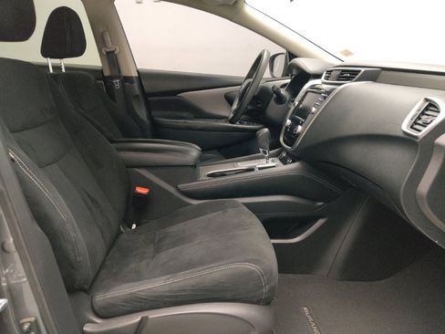 Used 2019 Nissan Murano S image 21