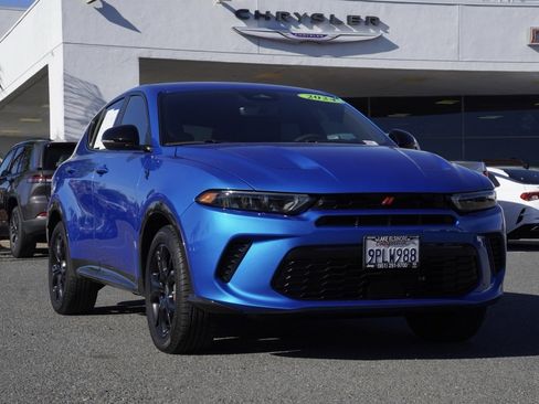 Used 2024 Dodge Hornet R/T w/ R/T Blacktop Package image 2