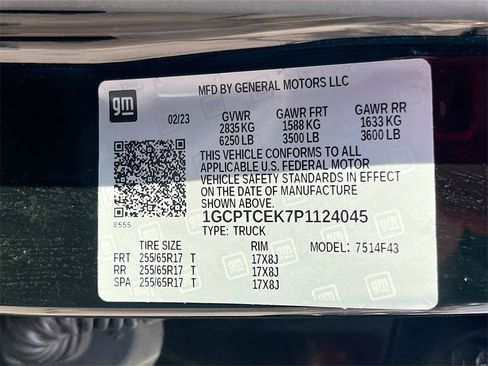 Used 2023 Chevrolet Colorado LT w/ LT Convenience Package II image 32