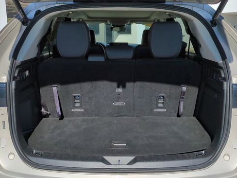 Used 2024 MAZDA CX-90 3.3 Turbo w/ Premium Package image 13