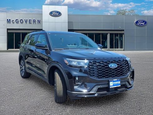 New 2026 Ford Explorer ST-Line AWD/4WD image 3