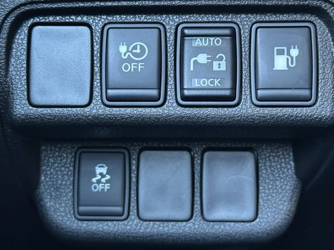 Used 2016 Nissan Leaf S w/ Charger Package image 32