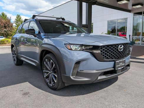 Used 2023 MAZDA CX-50 AWD 2.5 S w/ Accent Package image 3