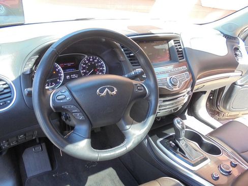 Used 2019 INFINITI QX60 Luxe w/ Essential Package AWD/4WD image 8