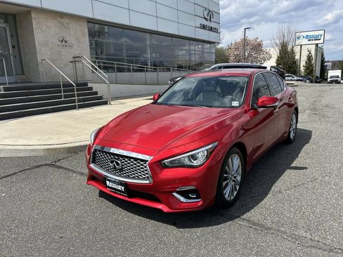 Certified 2023 INFINITI Q50 Luxe w/ Cargo Package AWD/4WD image 5
