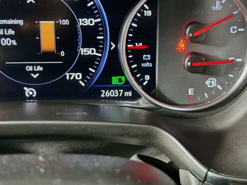 Used 2025 Chevrolet Blazer RS FWD image 13
