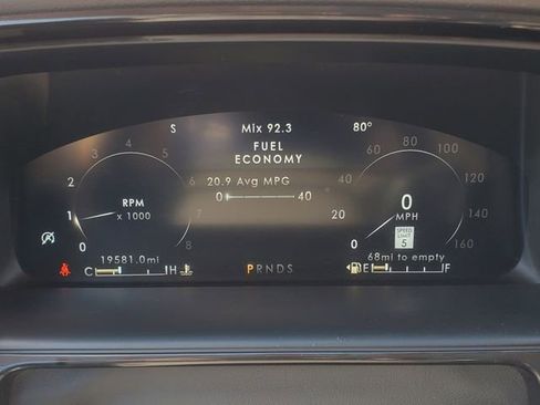 Used 2023 Lincoln Nautilus Reserve AWD/4WD image 13