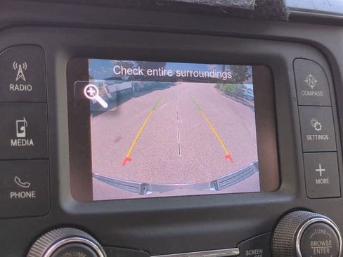 Used 2020 RAM 1500 Big Horn RWD image 19