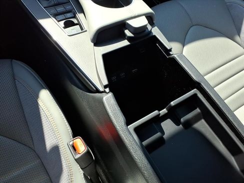 Certified 2020 Toyota Avalon XSE w/ All Weather Liner Package image 25