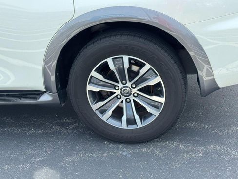 Used 2017 Nissan Armada SL AWD/4WD image 7