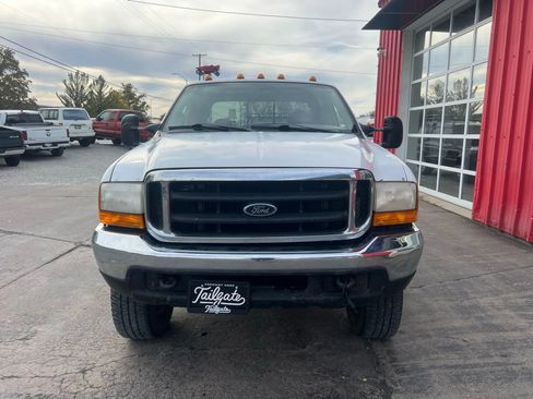 Used 1999 Ford F250 4x4 Crew Cab Super Duty image 3