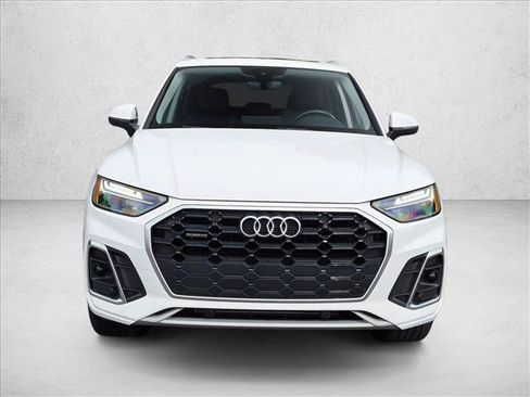 Used 2024 Audi Q5 2.0T Premium AWD/4WD image 2
