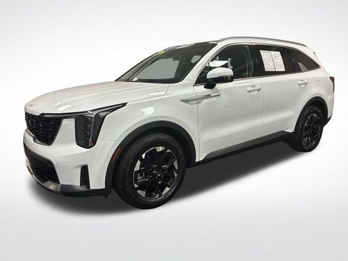 Used 2024 Kia Sorento S w/ Panoramic Sunroof Package FWD image 1