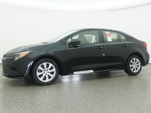 New 2026 Toyota Corolla LE image 7