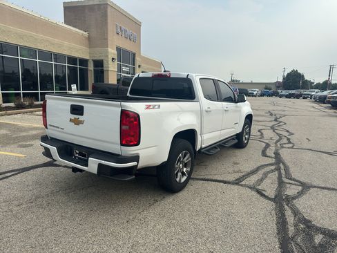 Used 2018 Chevrolet Colorado Z71 AWD/4WD image 5