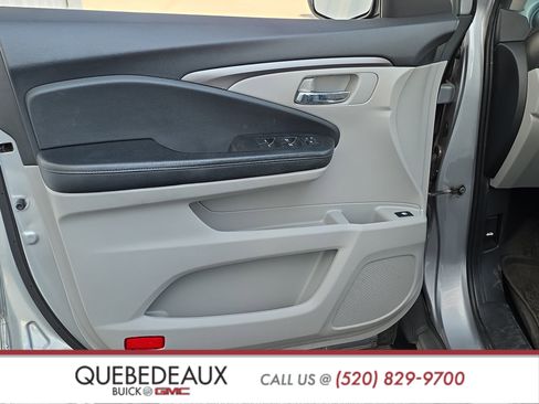 Used 2019 Honda Ridgeline RTL image 10