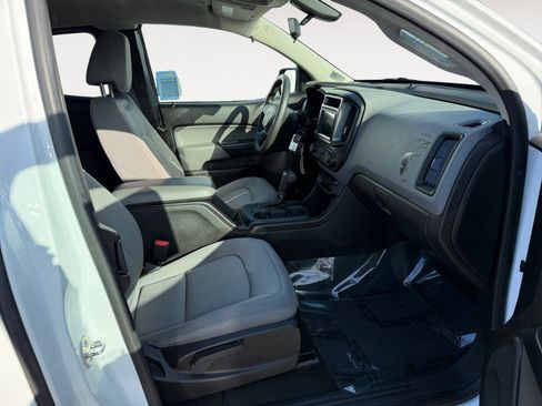 Used 2017 Chevrolet Colorado W/T w/ WT Convenience Package image 18